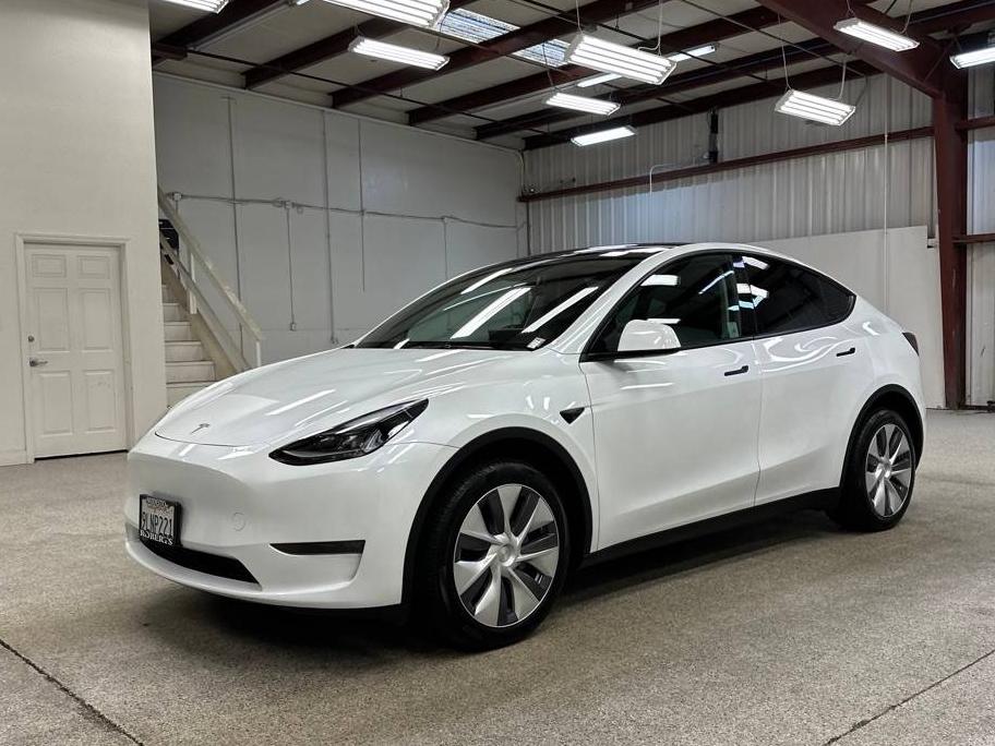 TESLA MODEL Y 2024 7SAYGDEE8RA255777 image